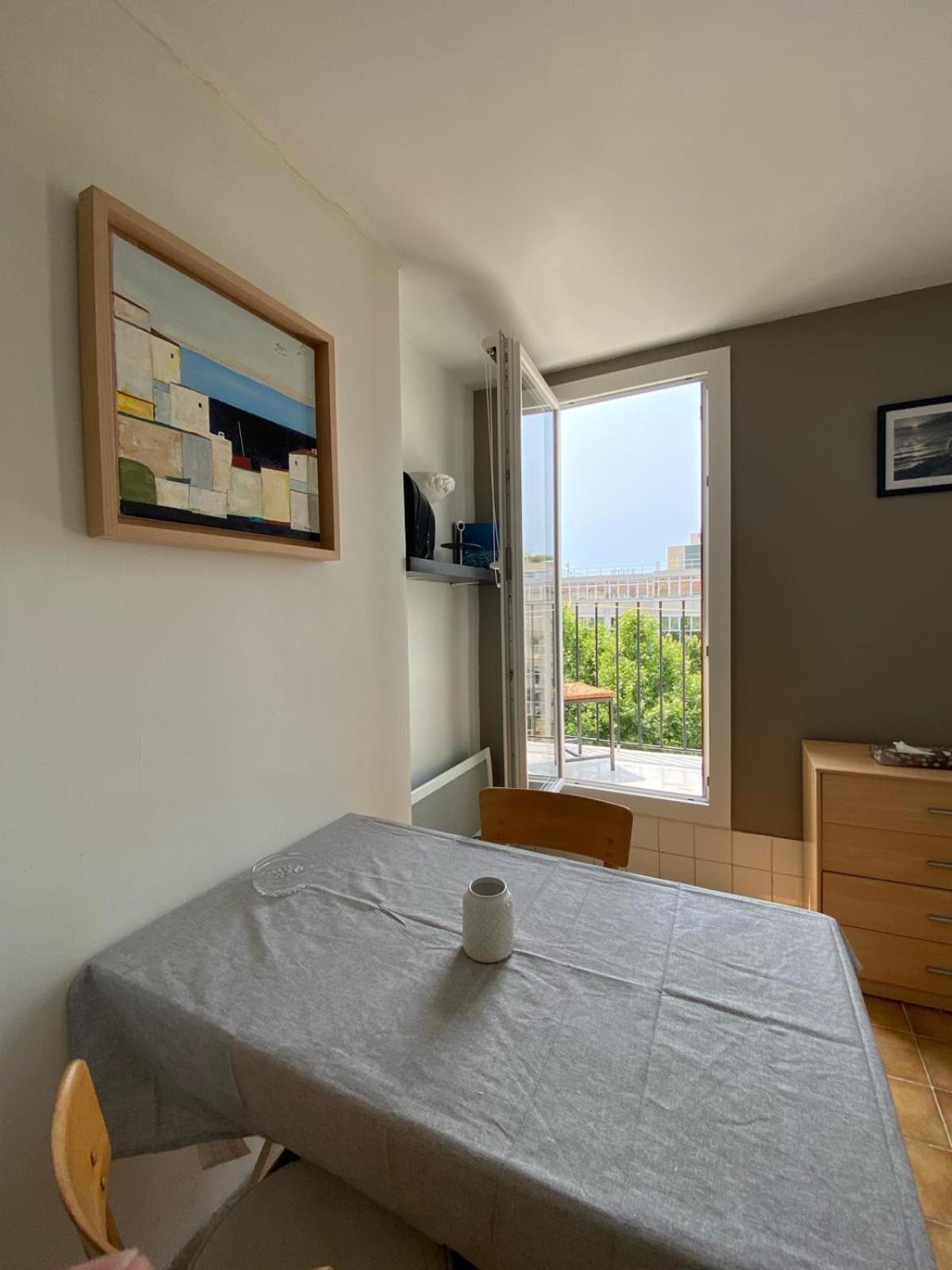 Studio Avec Vue Sur La Major Apartment Marseille Bagian luar foto